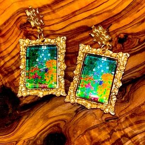 Flower Portrait Dangle Earrings